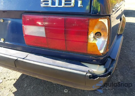 1991 BMW 318 I from USA, damaged, VIN WBABA7316MEJ11676